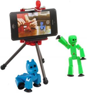 Игровой набор  Студия с питомцем зеленый робот синей собакой Stikbot